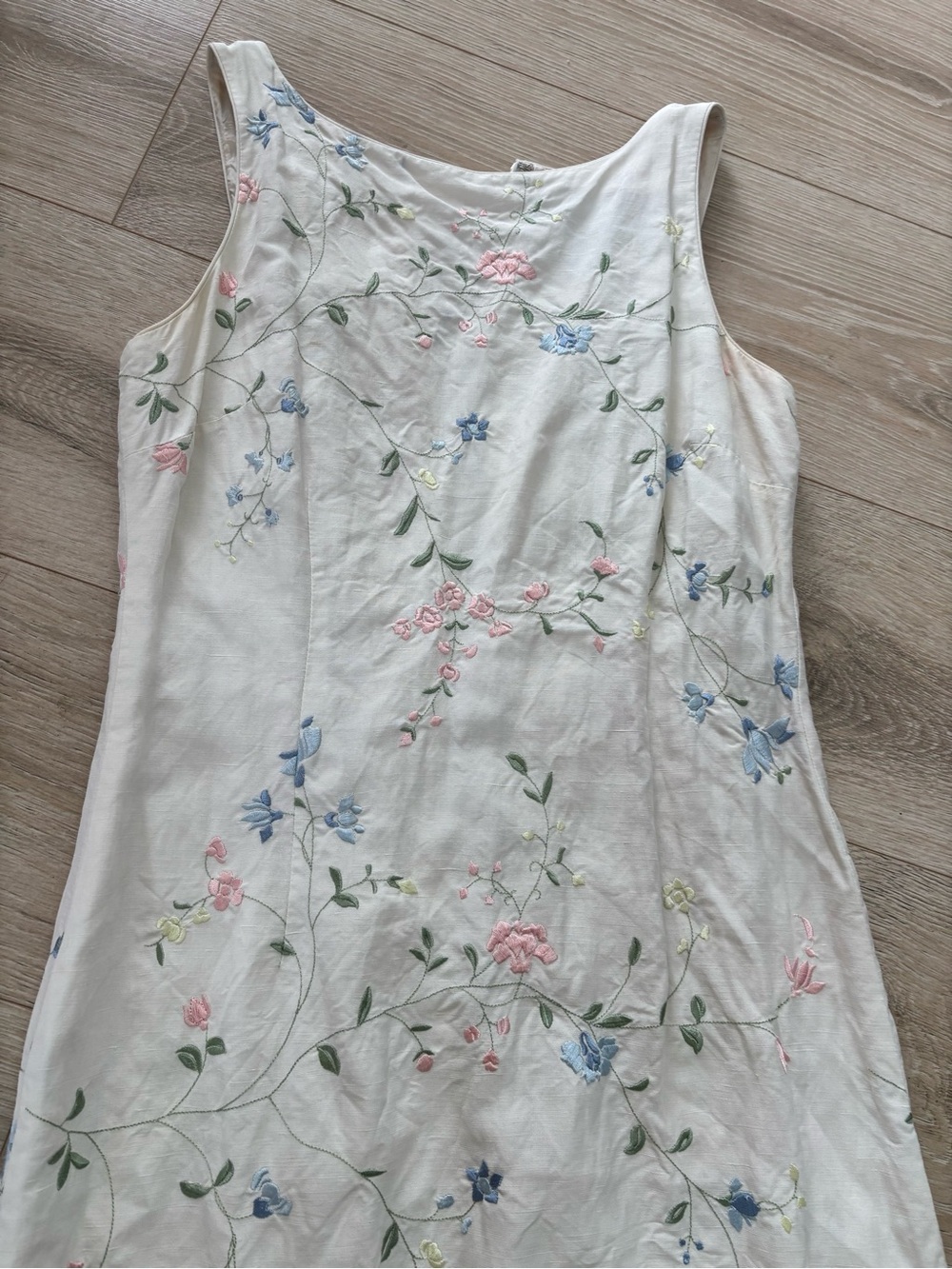 Vintage 90s Floral Linen Silk Dress Embroidered floral dress - Picture 2 of 4